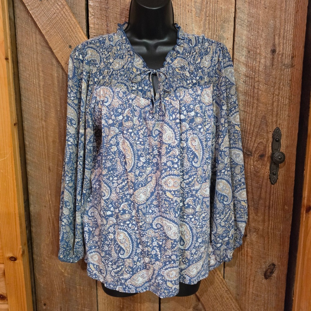 Lucky Brand Ladies Large Blue Paisley Smocked Peasant Tie Neck Top Boho EUC